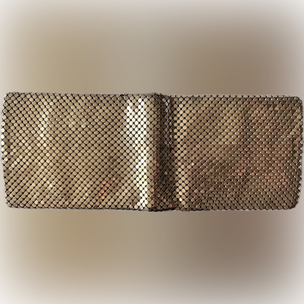 Whiting & Davis Gold Metal Mesh Wallet – Vintage Glam